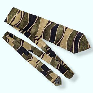 Enrico Carlucci 100% Silk Tie